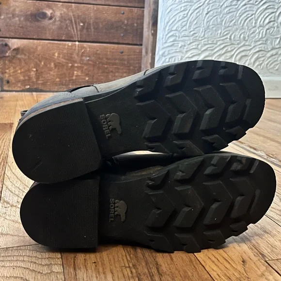 Sorel Boots - Picture 5 of 5